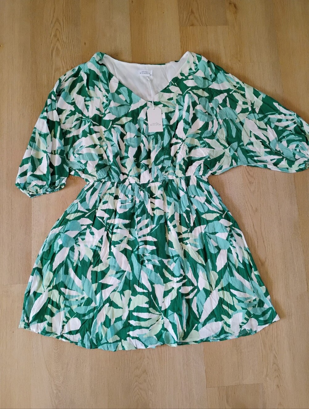 Emily Wonder Green Leaf Print Dress NWT